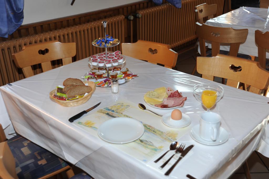Gasthaus-Pension Fischerkeller Randegg Dış mekan fotoğraf