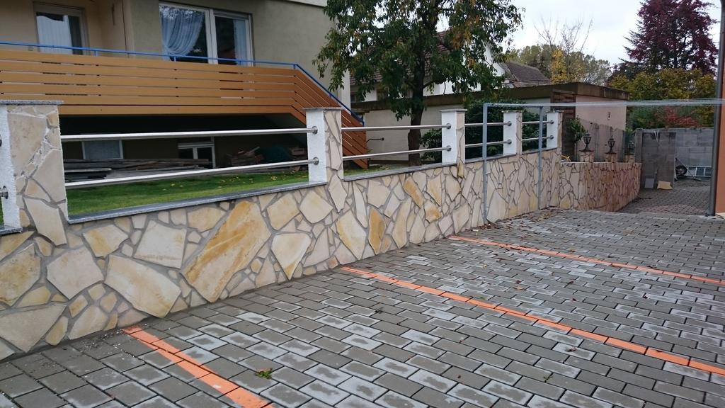 Gasthaus-Pension Fischerkeller Randegg Dış mekan fotoğraf