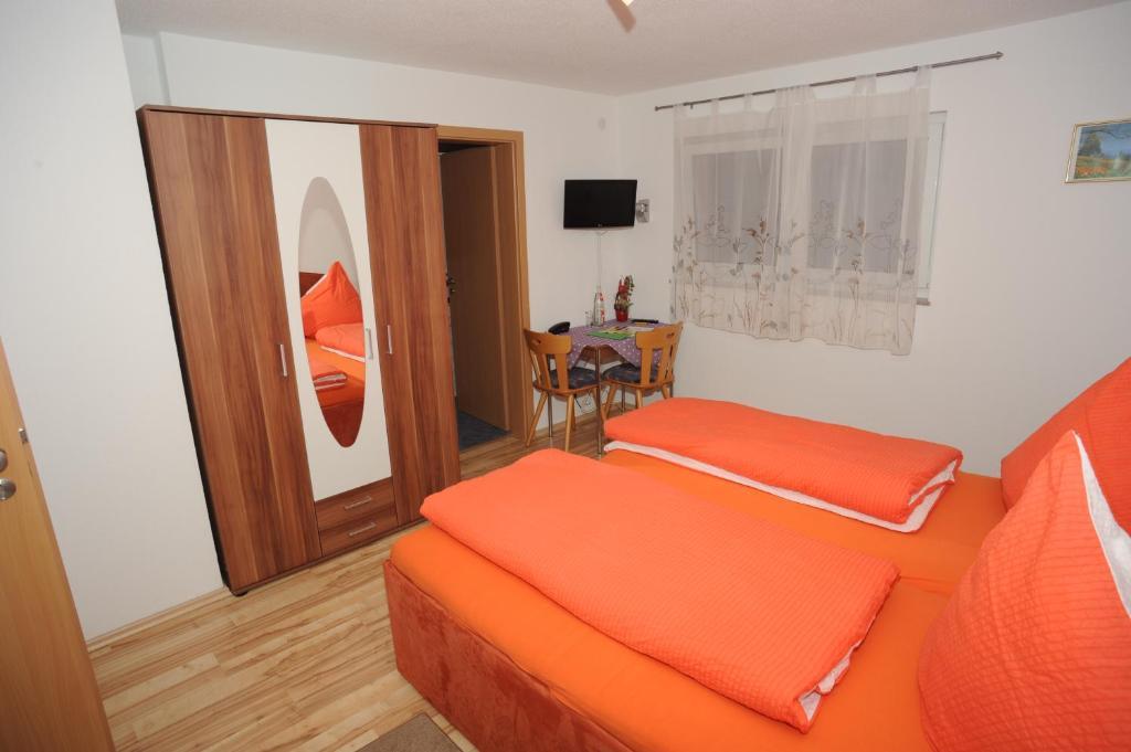 Gasthaus-Pension Fischerkeller Randegg Dış mekan fotoğraf